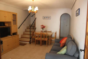 2 bed townhouse lo pagan